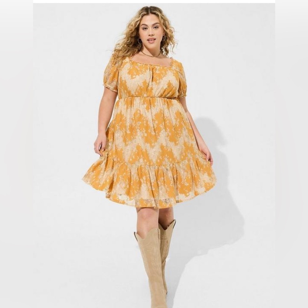 Mini two toned lace tiered, baby doll dress